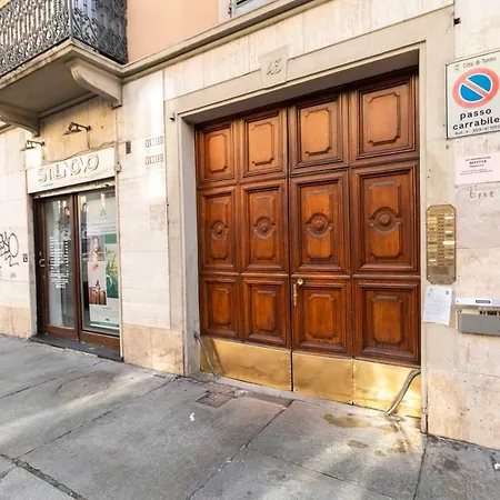 Guesthost - Colourful Flat San Donato *