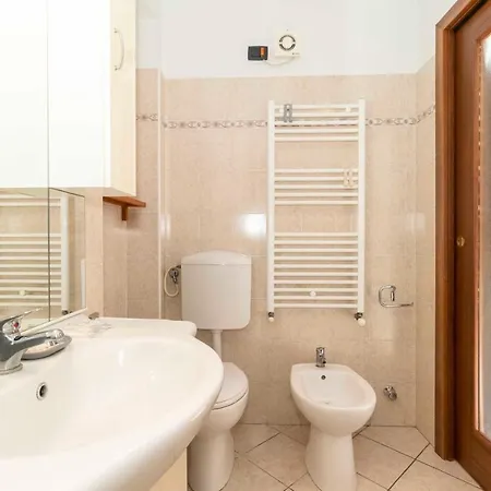 Colourful Flat San Donato * Turin