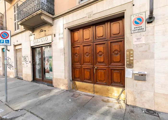 Guesthost - Colourful Flat San Donato *